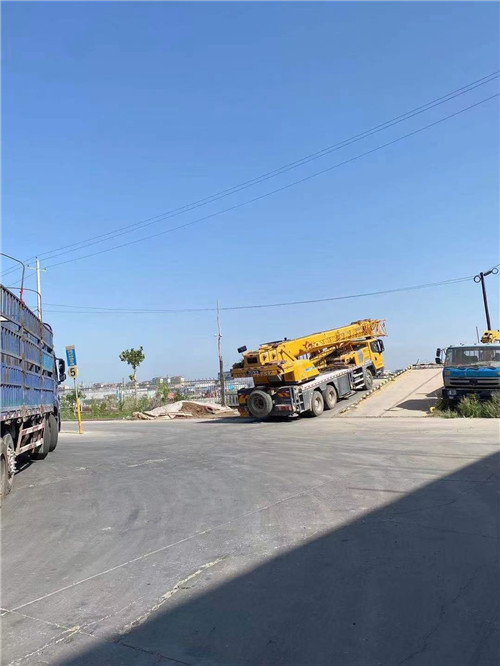 高明区25吨吊车的租赁价格大概是多少？