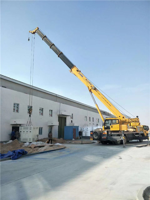 高明区“超载就喊停”—— 吊车的 “重量保镖” 技术